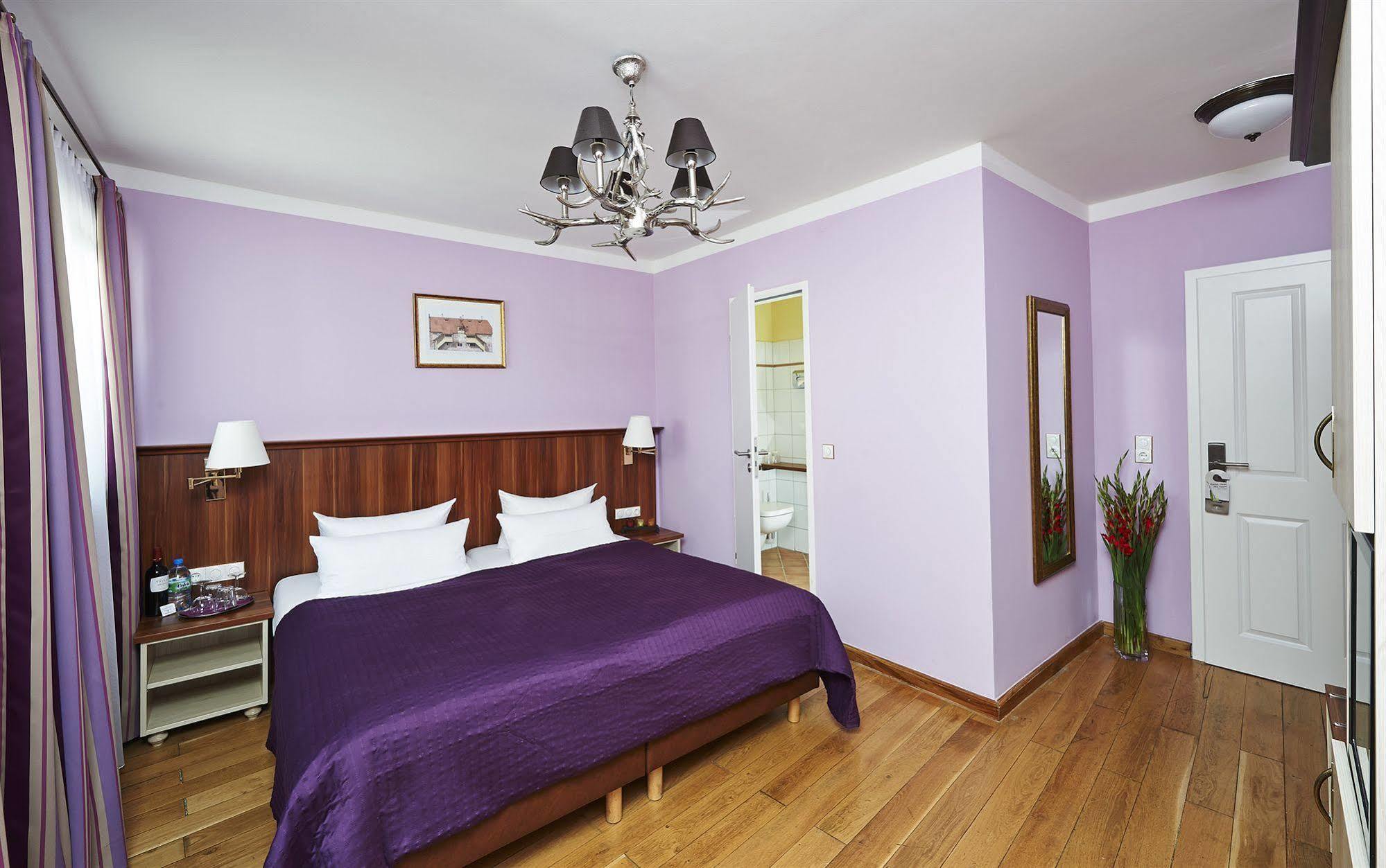 Hotel Elch Nuremberg Ngoại thất bức ảnh